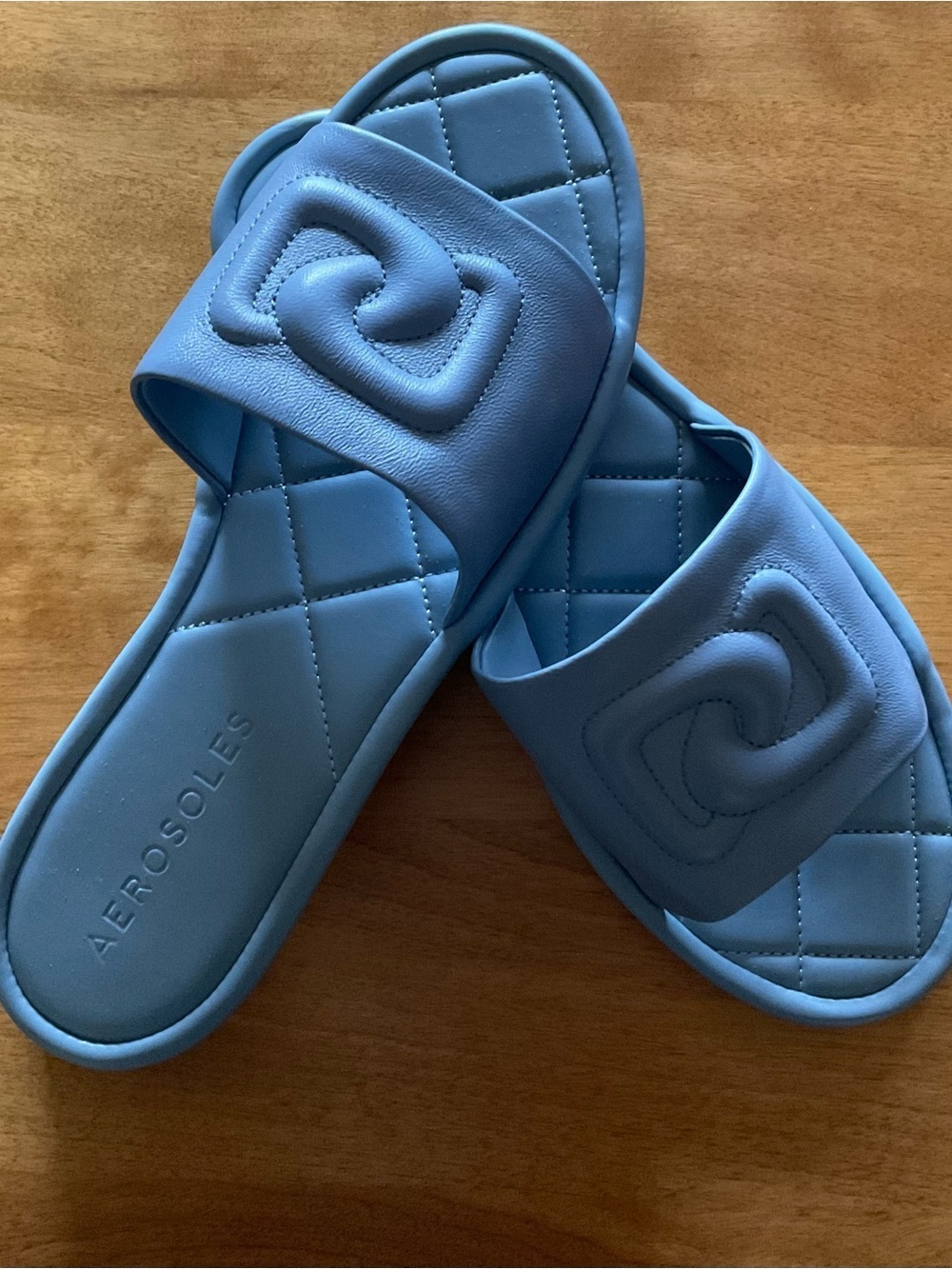 NWOB AEROSOLES®Jilda Sandal
in Light Blue. Size 9 - Picture 2 of 3